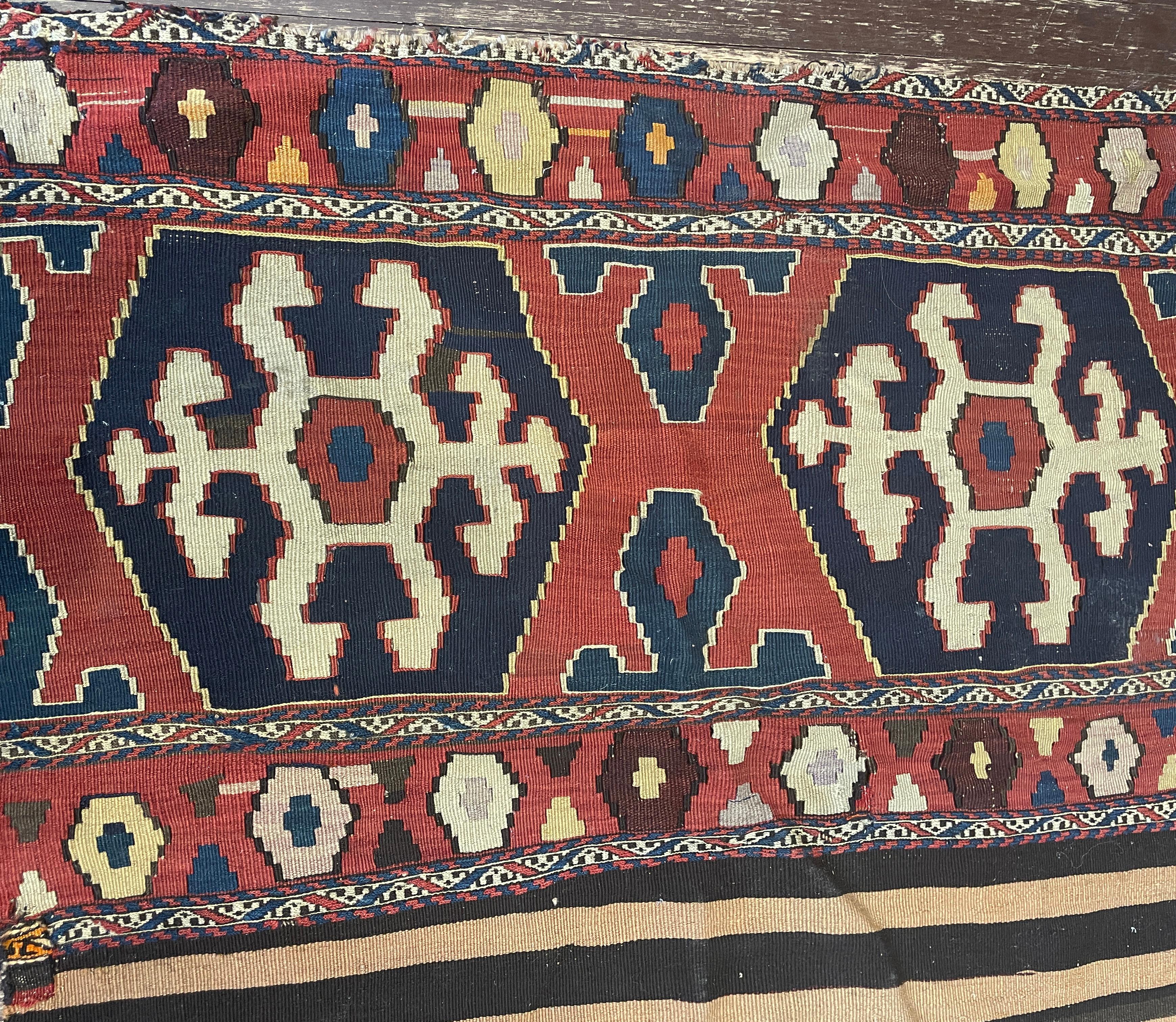 Antiker Schahsavan Kilim/Teppich, um 1900, WIE BESEHEN (Wolle) im Angebot