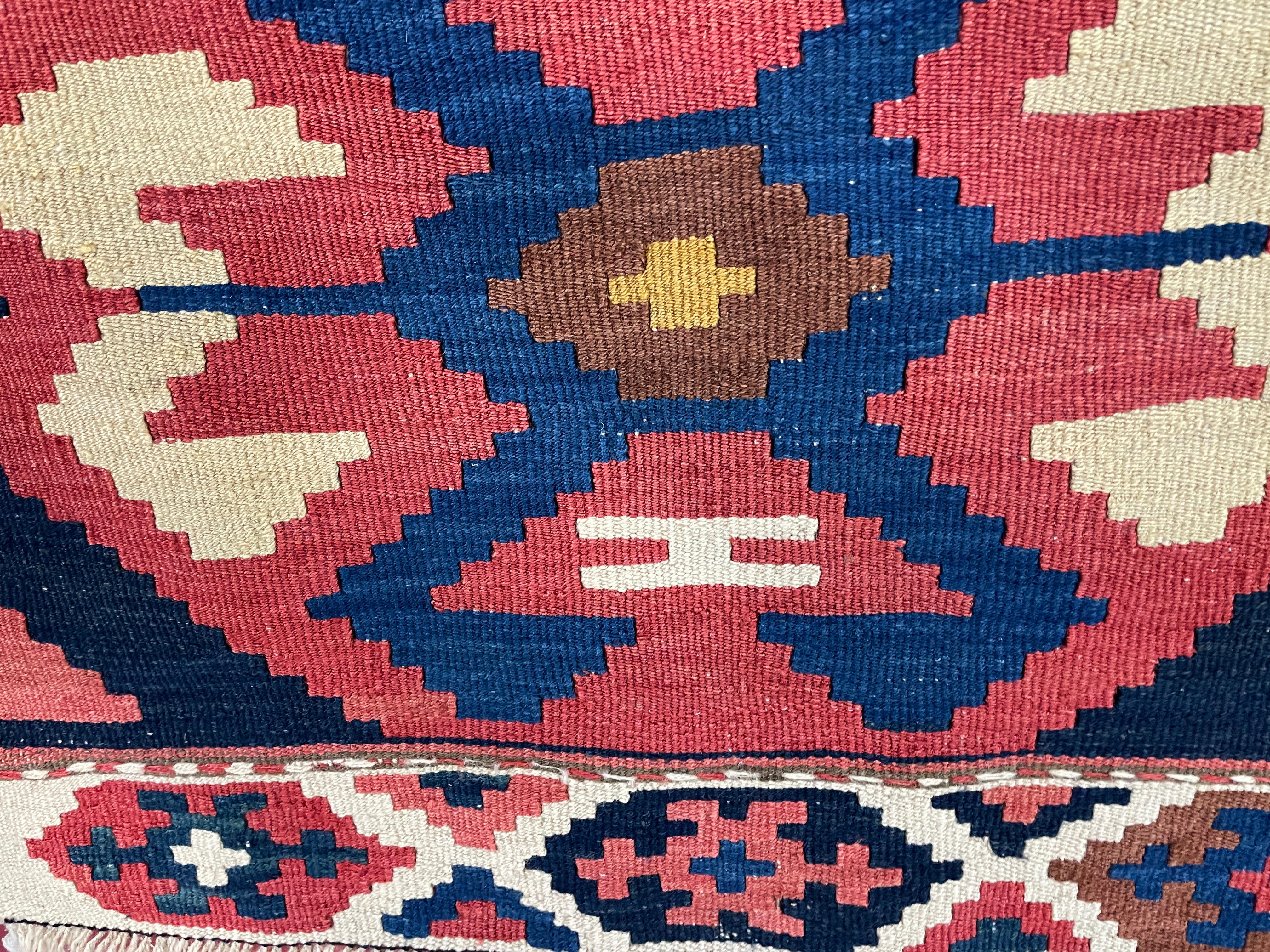 Antiker Schahsavan-Kilim/Teppich, um 1900 (Stammeskunst) im Angebot