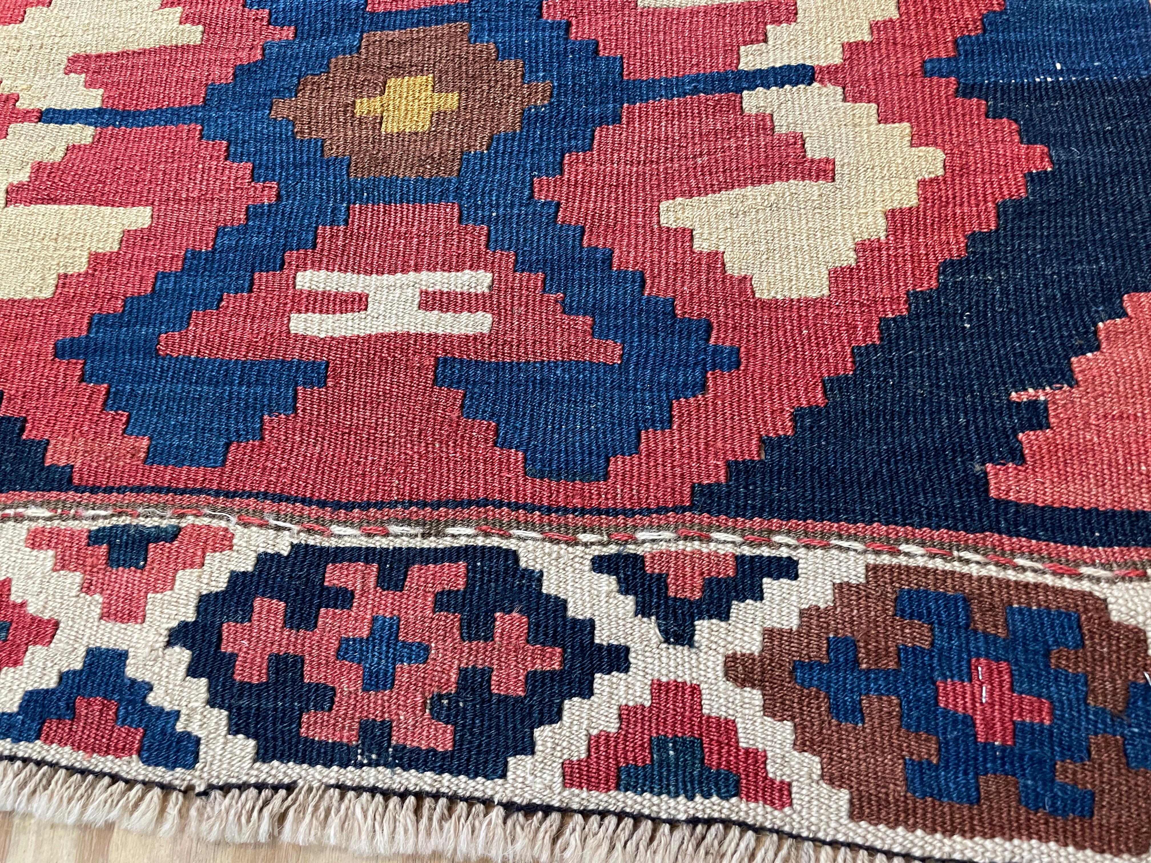 Antiker Schahsavan-Kilim/Teppich, um 1900 im Zustand „Hervorragend“ im Angebot in Evanston, IL