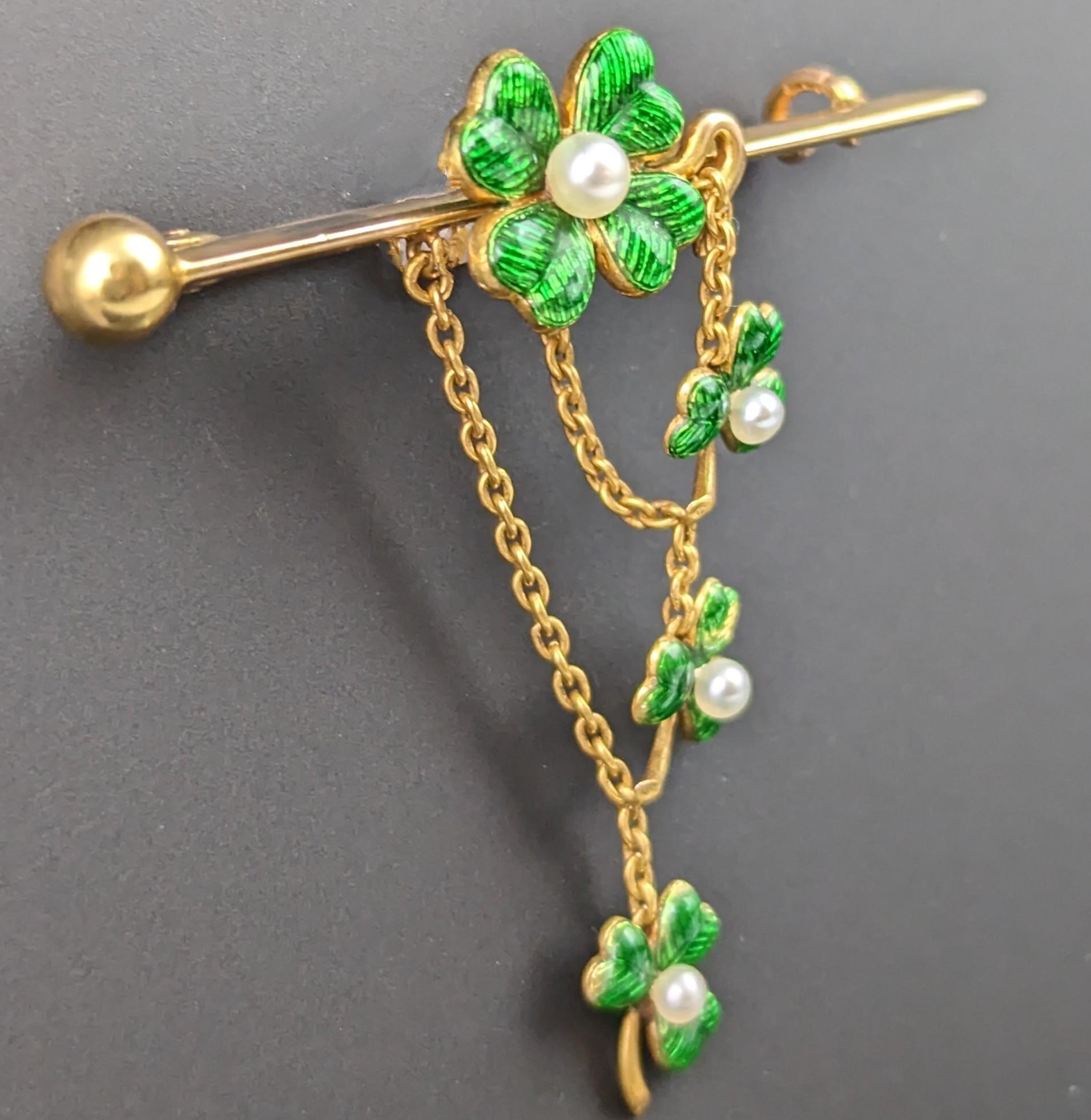 Antique Shamrock brooch, 15k gold, Guilloche enamel and seed pearl 1