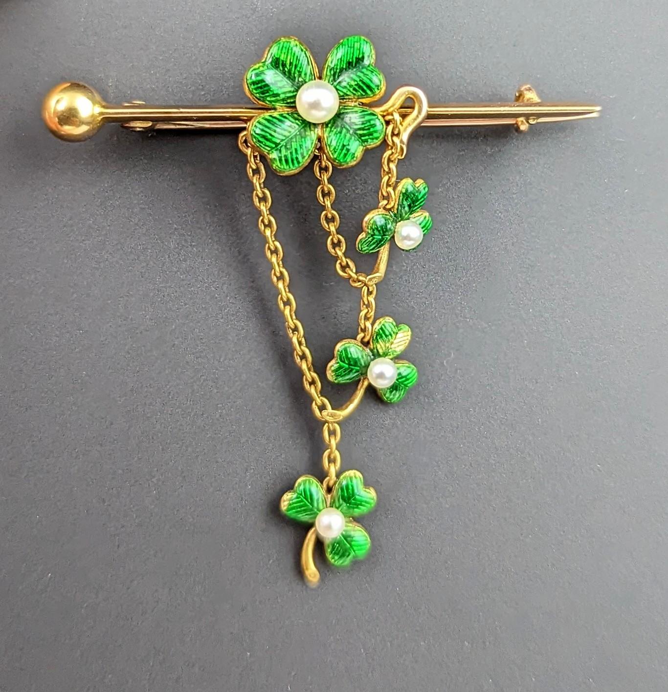 Antique Shamrock brooch, 15k gold, Guilloche enamel and seed pearl 3