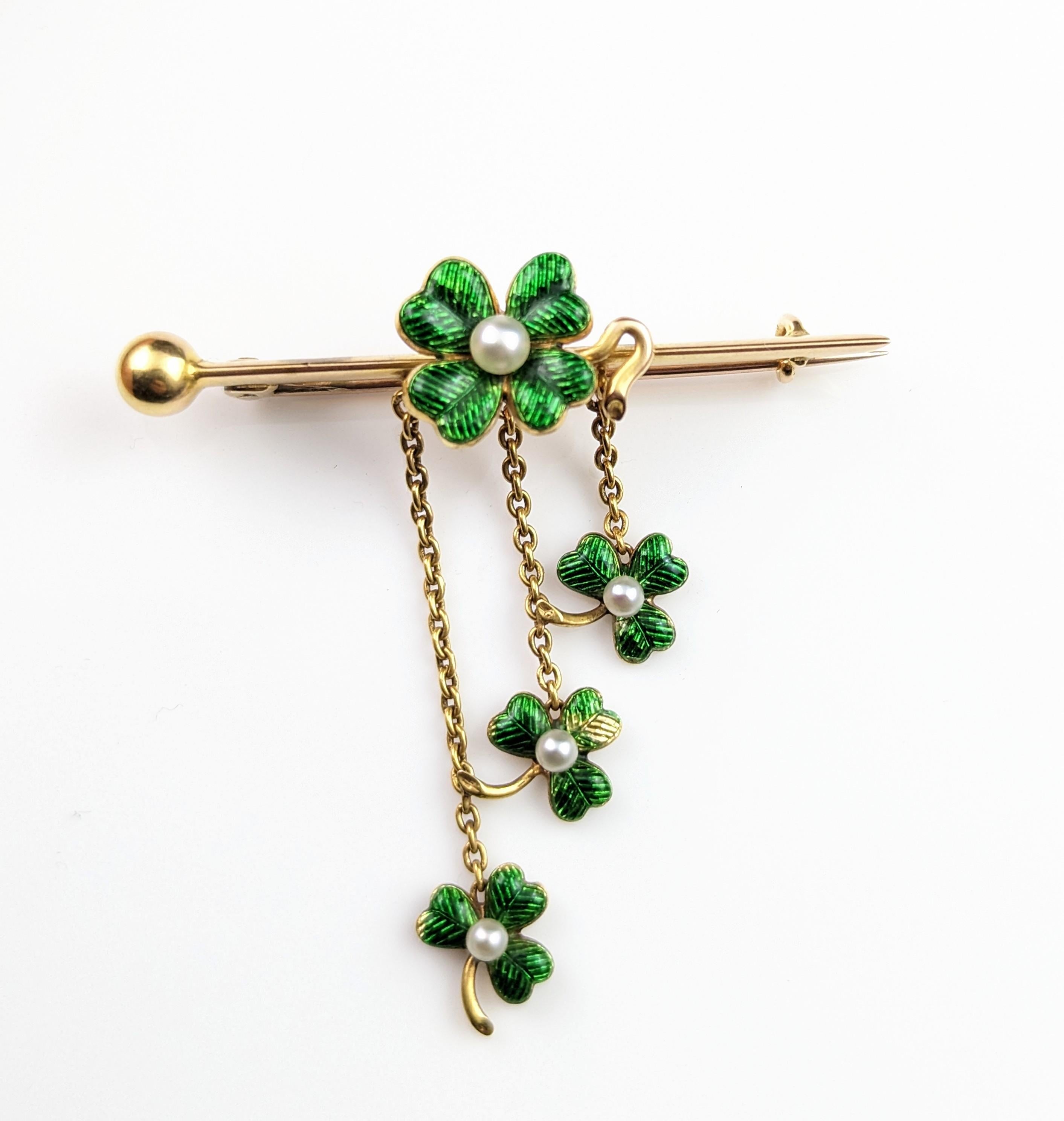 Antique Shamrock brooch, 15k gold, Guilloche enamel and seed pearl 5