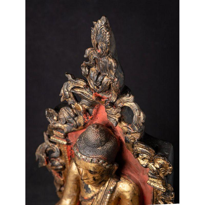 Antique Shan Buddha on Throne from Burma For Sale 8