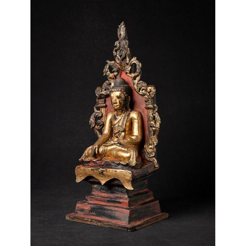 Antique Shan Buddha on Throne from Burma In Good Condition For Sale In DEVENTER, NL