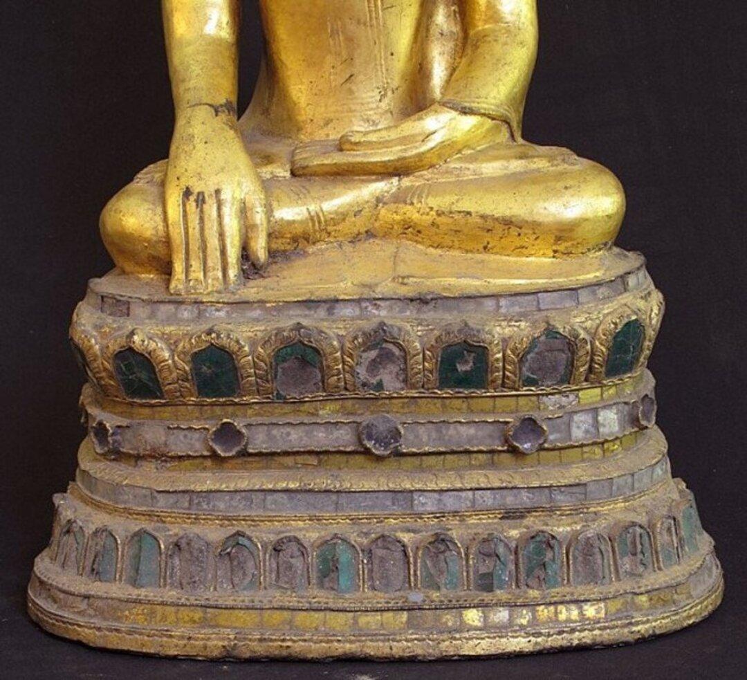 Antique Shan Buddha Statue from Burma For Sale 6