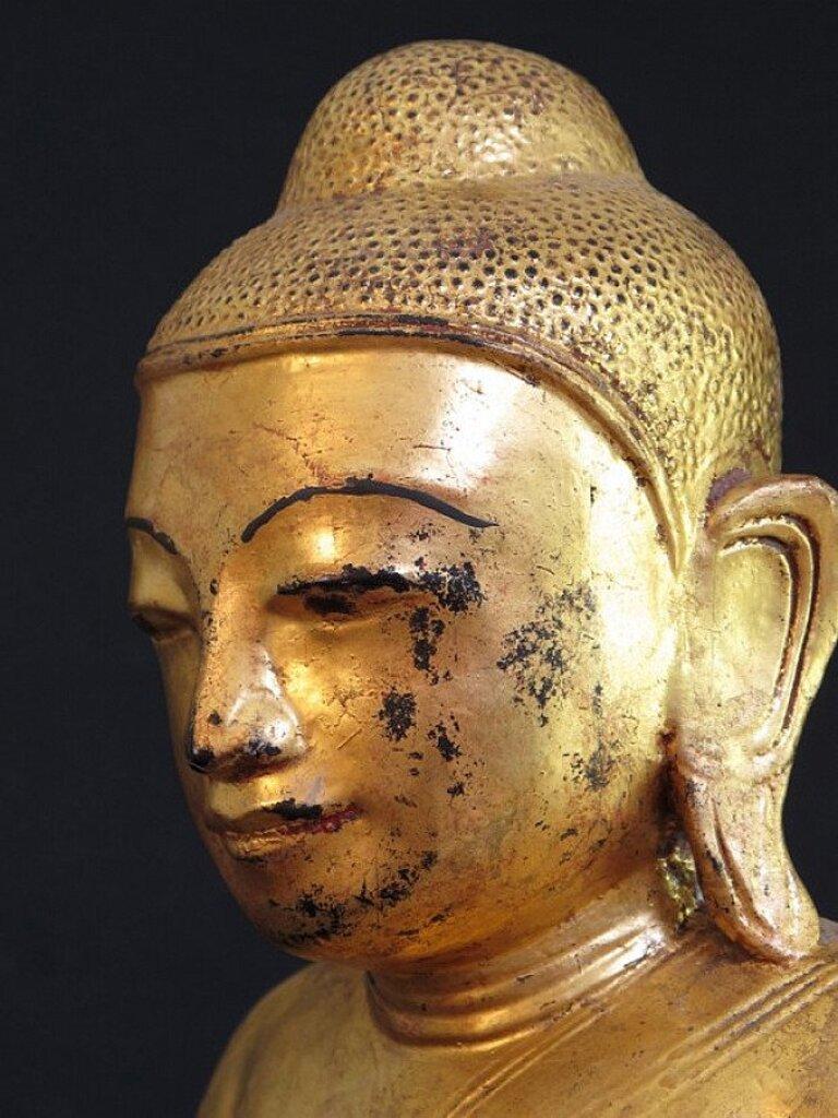 Antique Shan Buddha Statue from Burma For Sale 1
