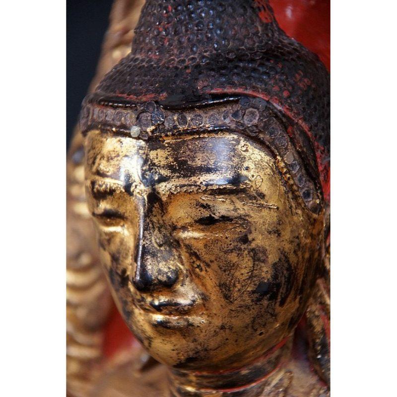 Antique Shan Buddha with Naga from Burma For Sale 3