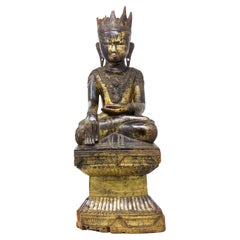 Antica immagine del Buddha Jambupati di Shan (Tai Yai)