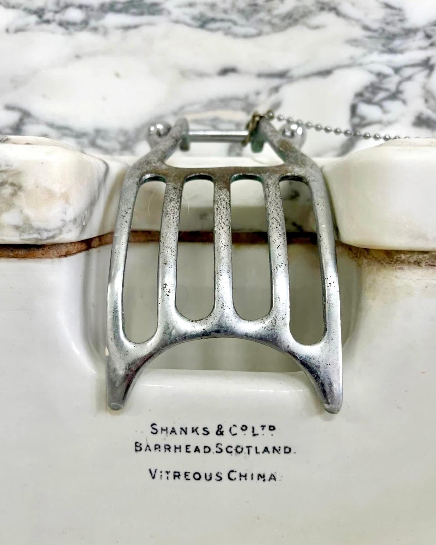 Inizio XX secolo Antico lavabo in marmo di Shanks & Co, raro e completo in vendita