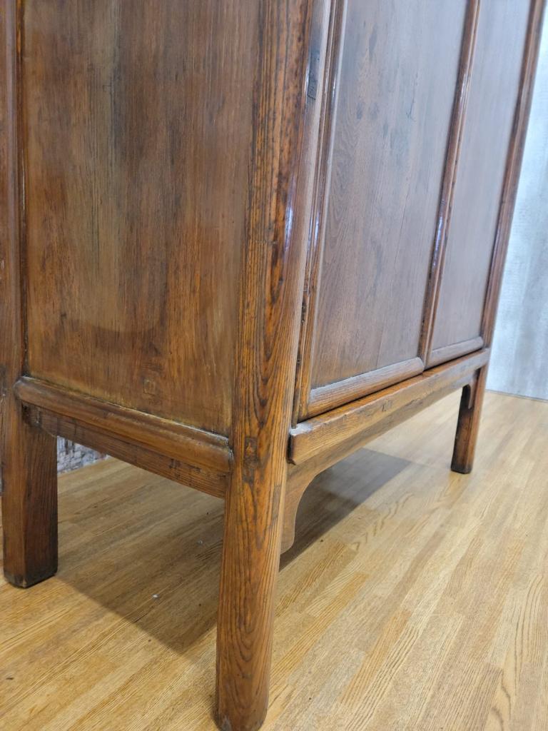 Antique Shanxi province elm 2 door cabinet with original patina and clear lacquer


  