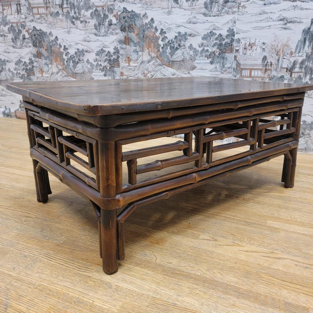 20th Century Antique Shanxi Province Elm and Bamboo Small Tea Table For Sale