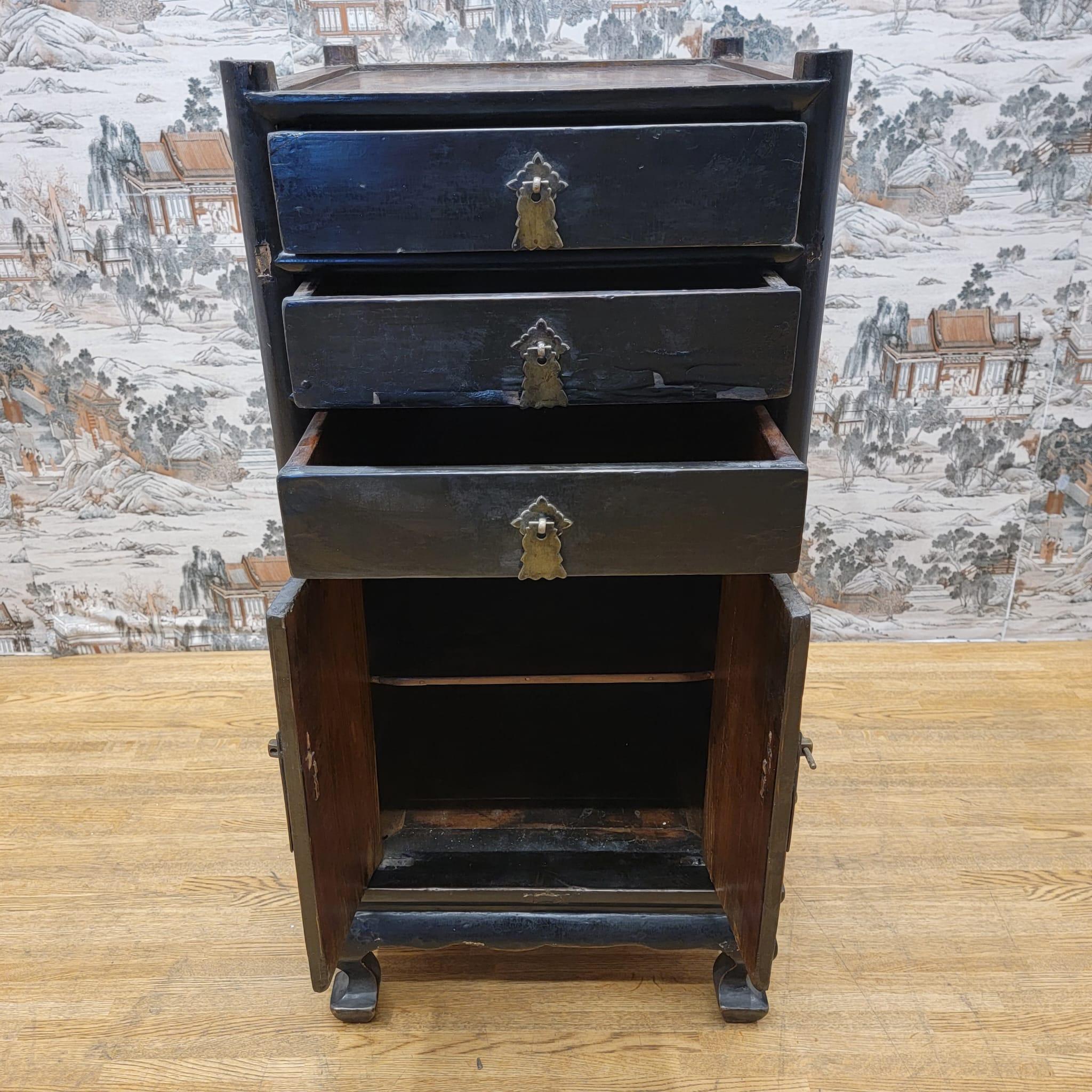 Chinese Export Antique Shanxi Province Elm and Black Lacquer Nightstand / Side Table with Stora For Sale