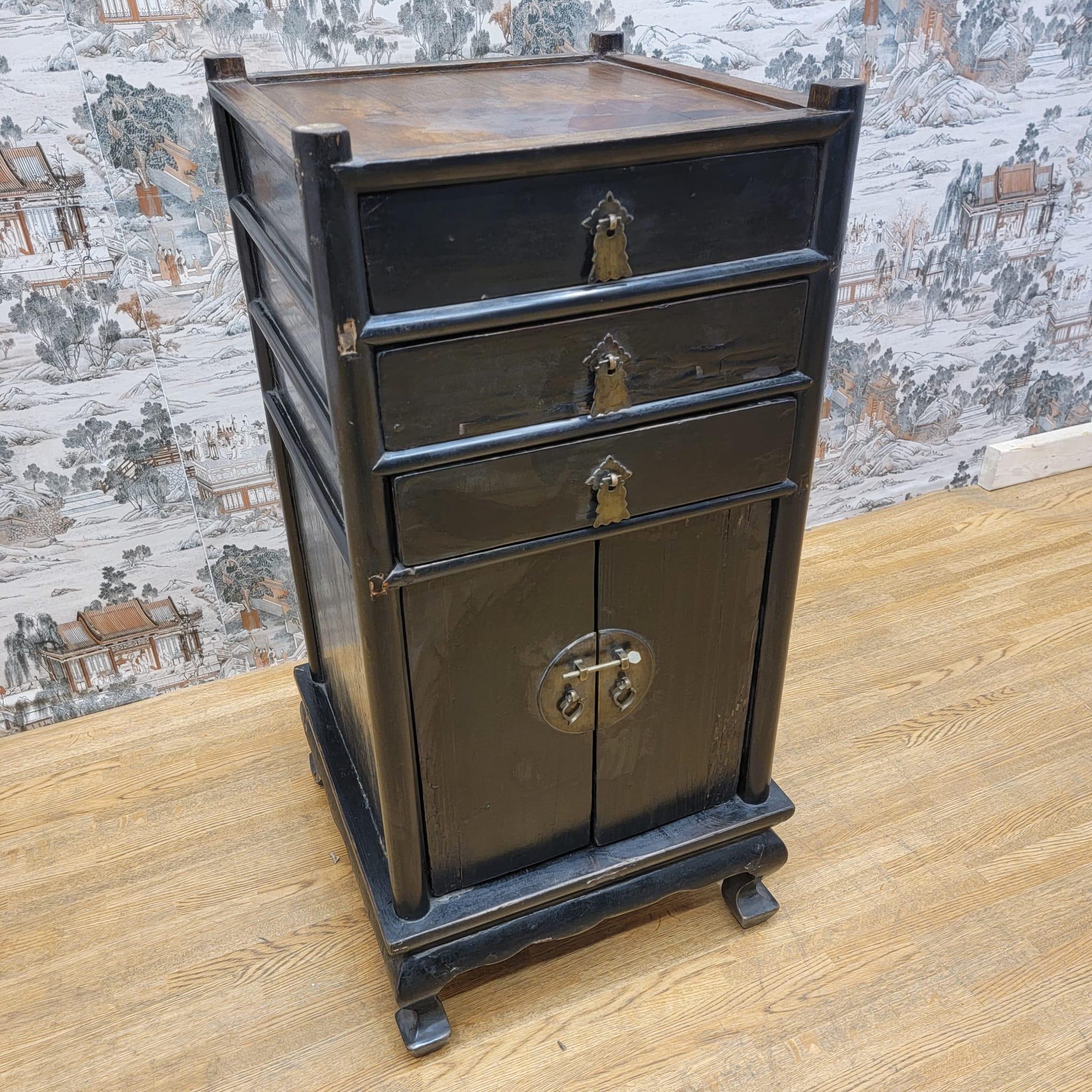 Chinese Antique Shanxi Province Elm and Black Lacquer Nightstand / Side Table with Stora For Sale