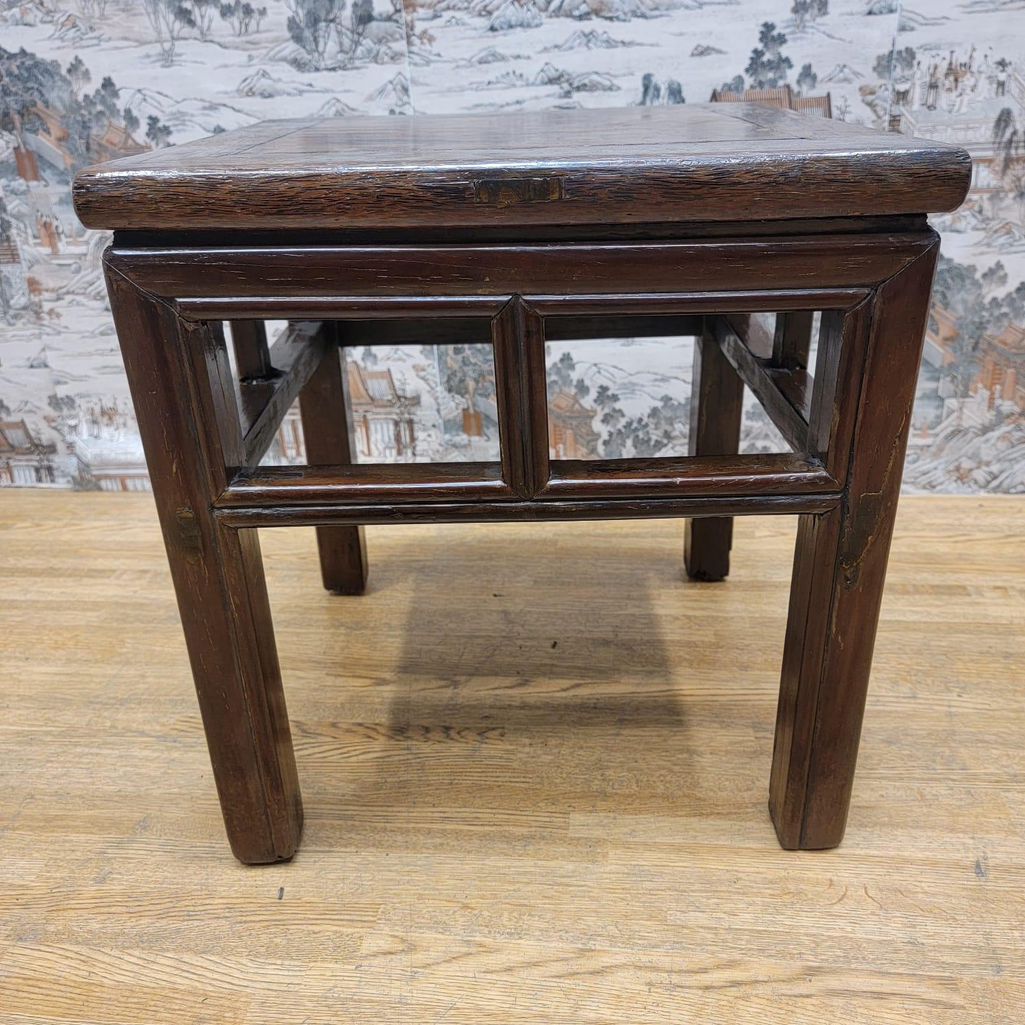 Chinese Antique Shanxi Province Elm Square Side Table For Sale