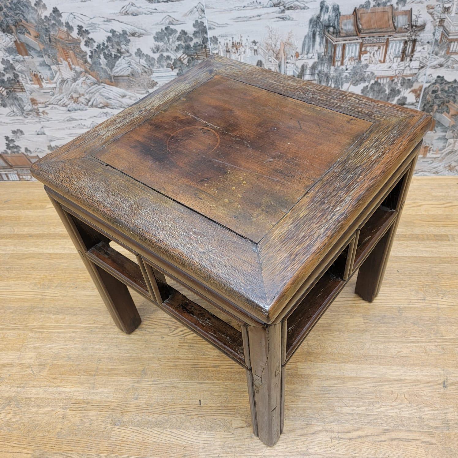 Antique Shanxi Province Elm Square Side Table For Sale 1