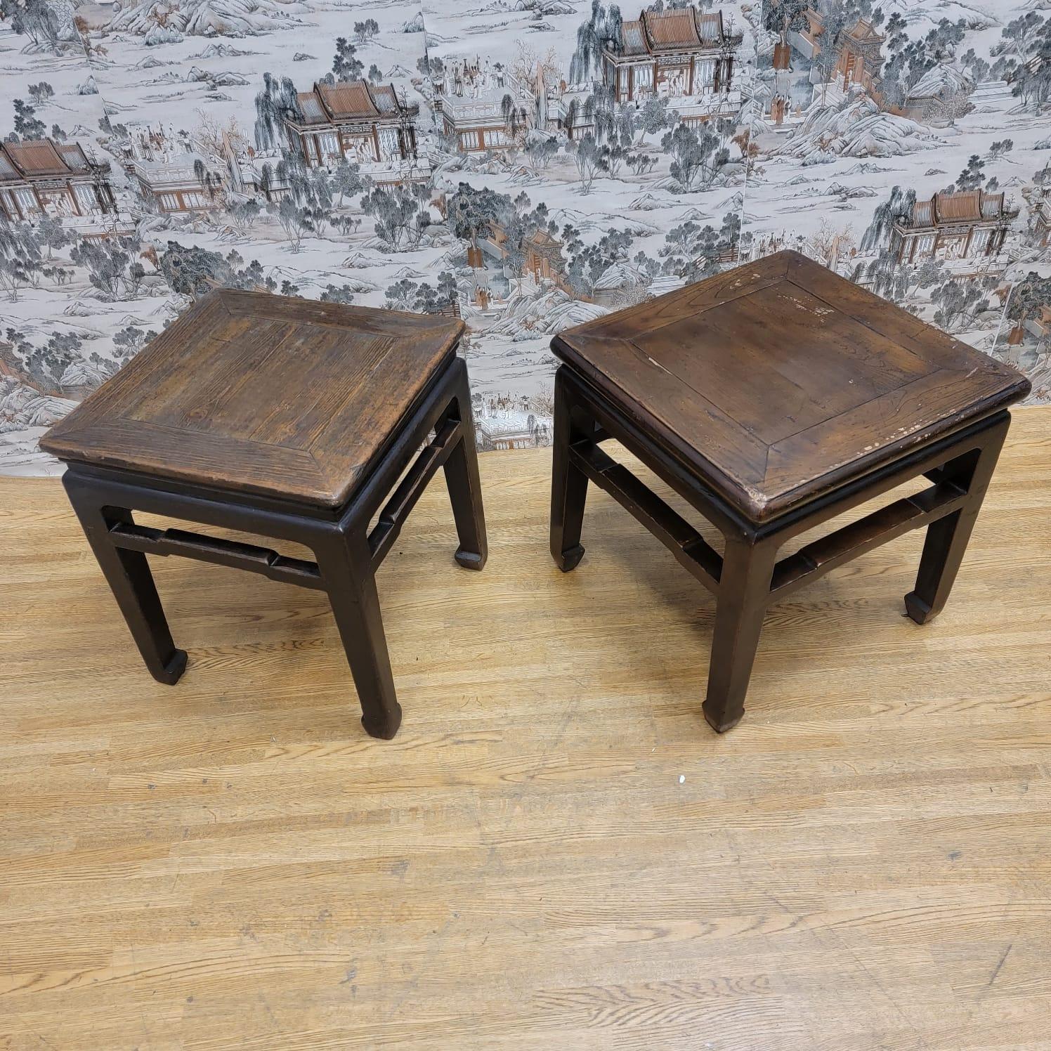 Antique Shanxi Province Elm Square Side Table, Pair For Sale 4