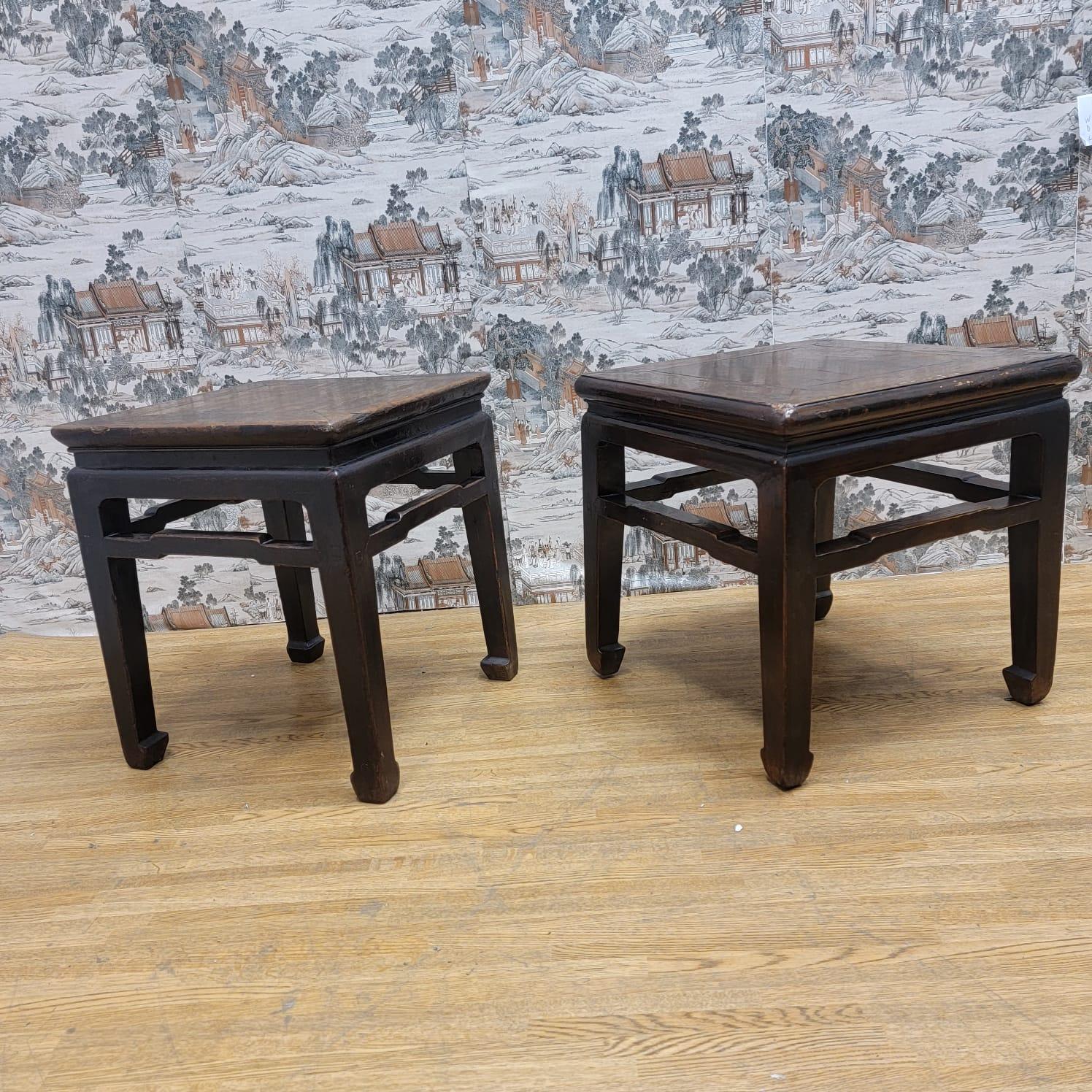 Antique Shanxi Province Elm Square Side Table, Pair For Sale 5