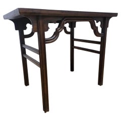 Antique table haute en orme de la province du Shanxi