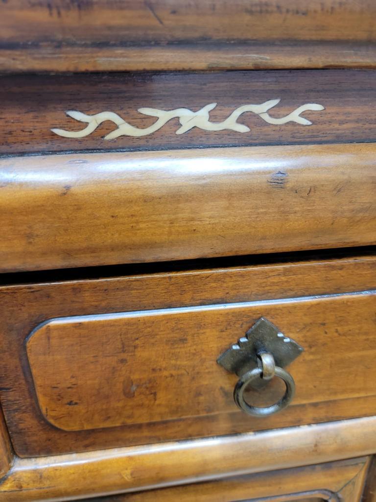 Antike Shanxi Provinz Elmwoods Nachttisch Sideboard im Angebot 4