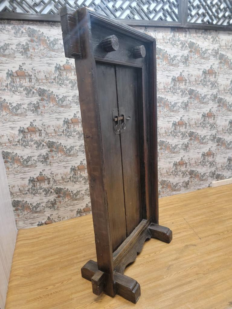 Wood Antique Shanxi Province Hand Carved Elmwood Oriental Door For Sale
