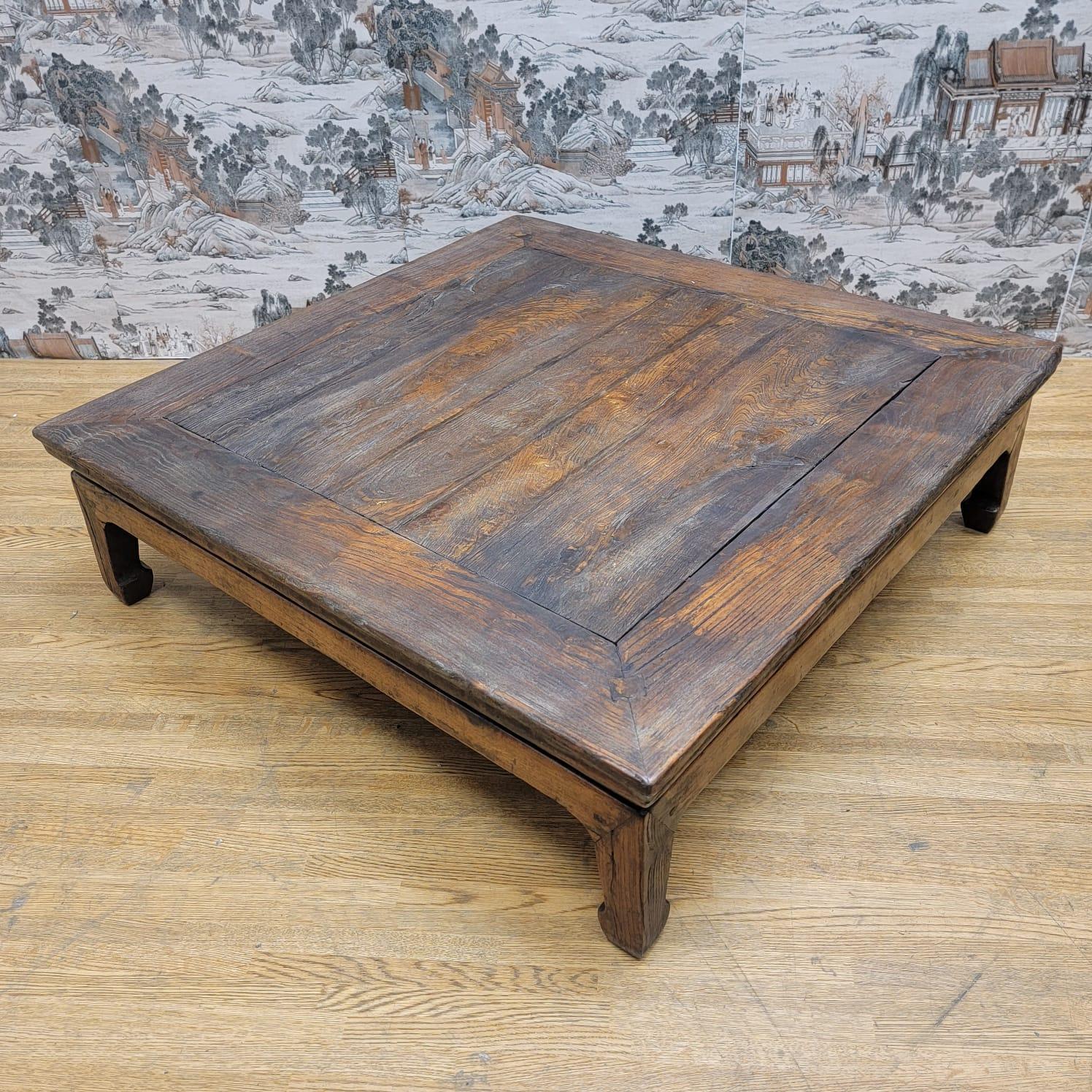 Chinese Antique Shanxi Province Natural Color and Patina Elm Coffee Table For Sale