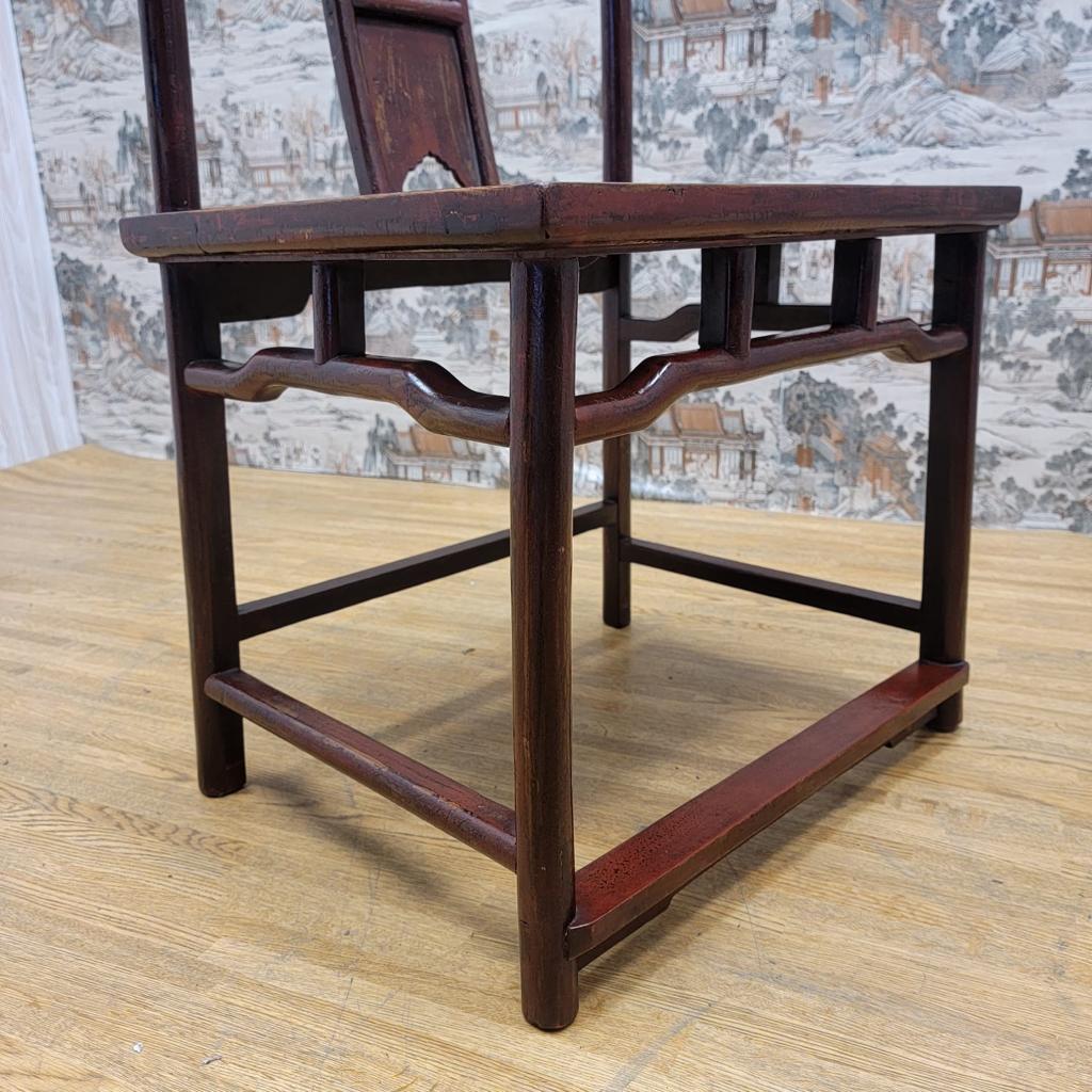 Antique Shanxi Province Red Lacquered Elm Dining / Office Chairs, Set of 3 For Sale 6