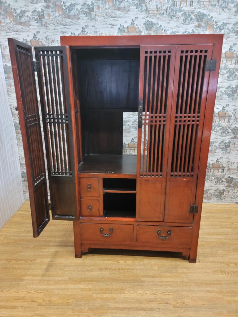 Antique Shanxi Province Red Lacquered Elmwood Storage Cabinet For Sale 1