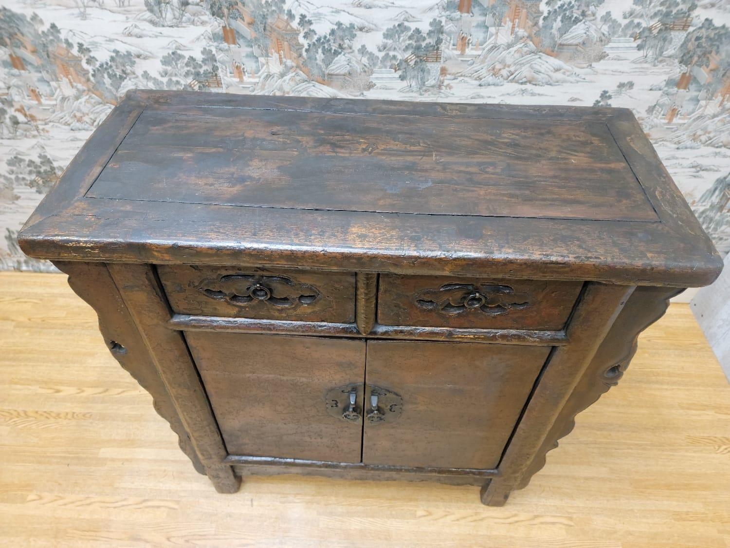 Hand-Carved Antique Shanxi Province Small Winged Elmwood Cabinet For Sale