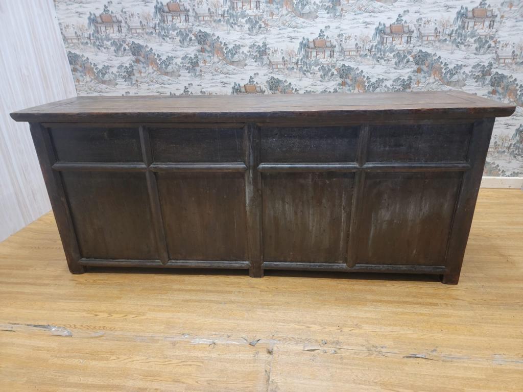 Antique Shanxi Province Winged Elmwood Sideboard In Good Condition For Sale In Chicago, IL
