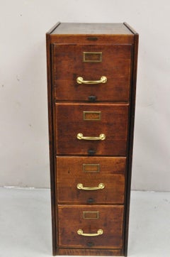 Antique Shaw Walker Quarter Sawn Oak 4 Drawer Arts & Crafts Office File Cabinet.