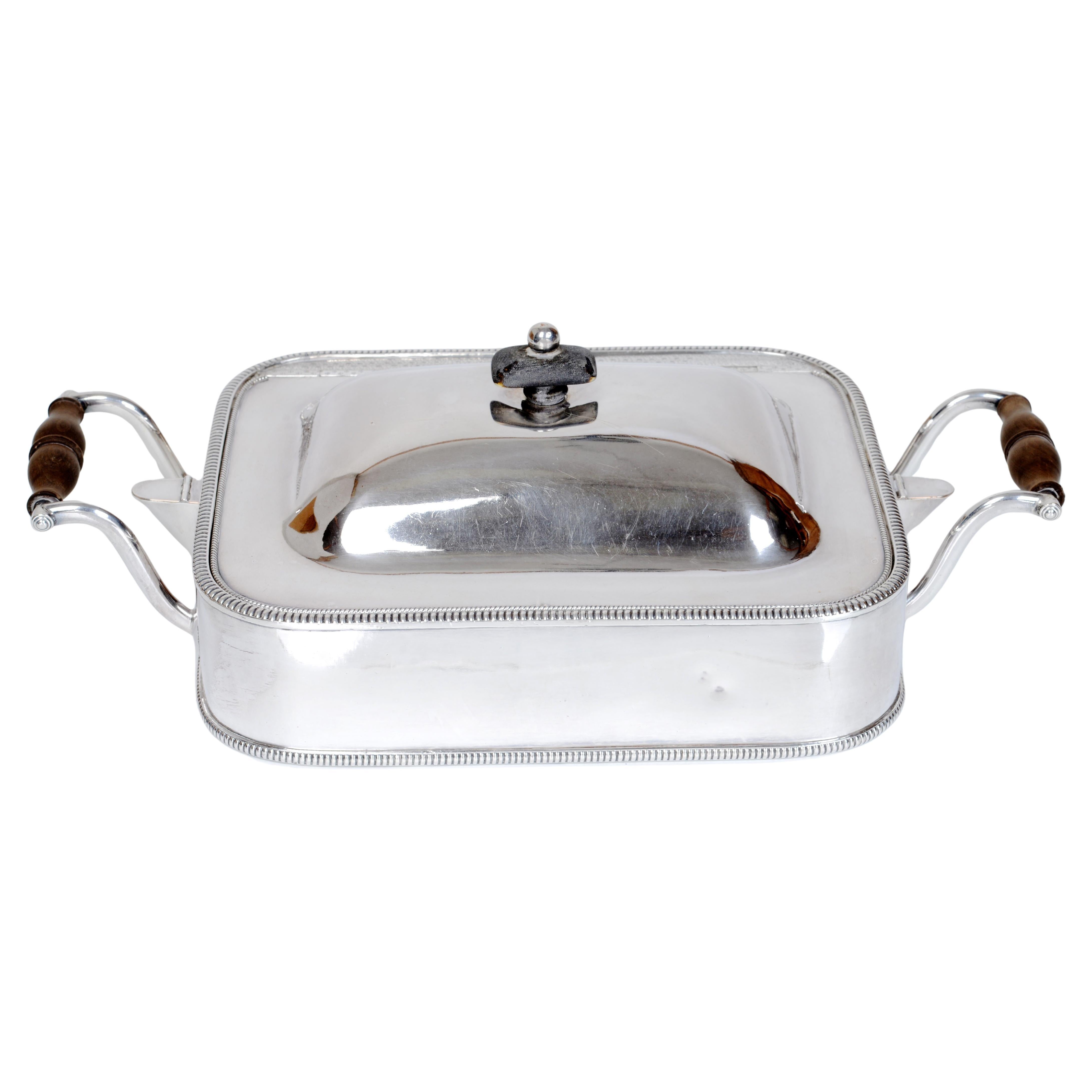 Réchauffeur de plats/récipient de service Sheffield antique avec réservoir d'eau chaude intégré