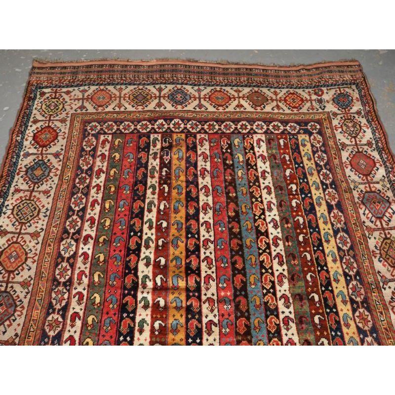 Antiker Schekarlu-Gaschgai-Teppich mit seltenem Streifendesign (Asiatisch) im Angebot