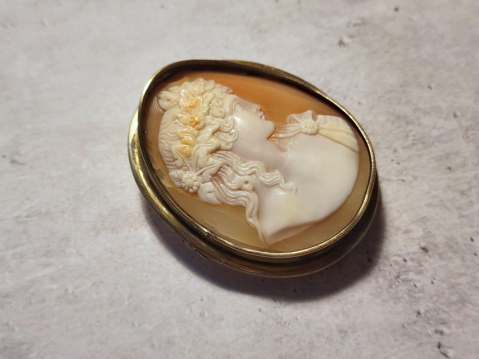 Women's or Men's Antique Shell Cameo Antinous