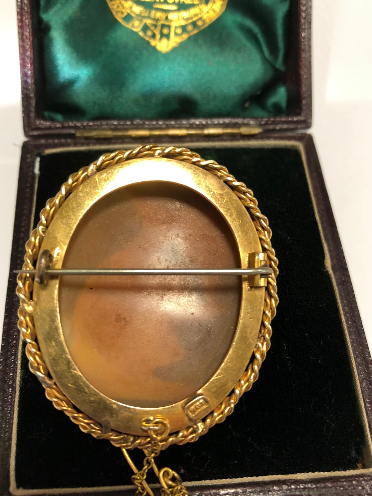 vintage shell cameo brooch