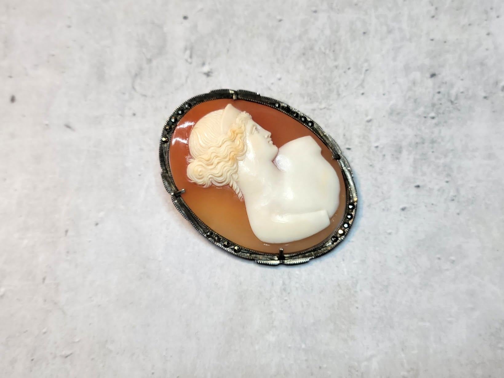 antique cameo brooch value