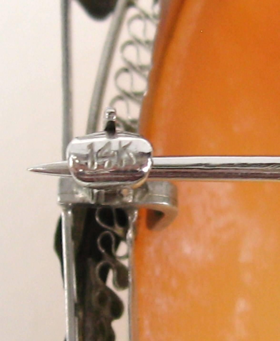 Ciondolo conchiglia antico in oro bianco con diamante in vendita 4
