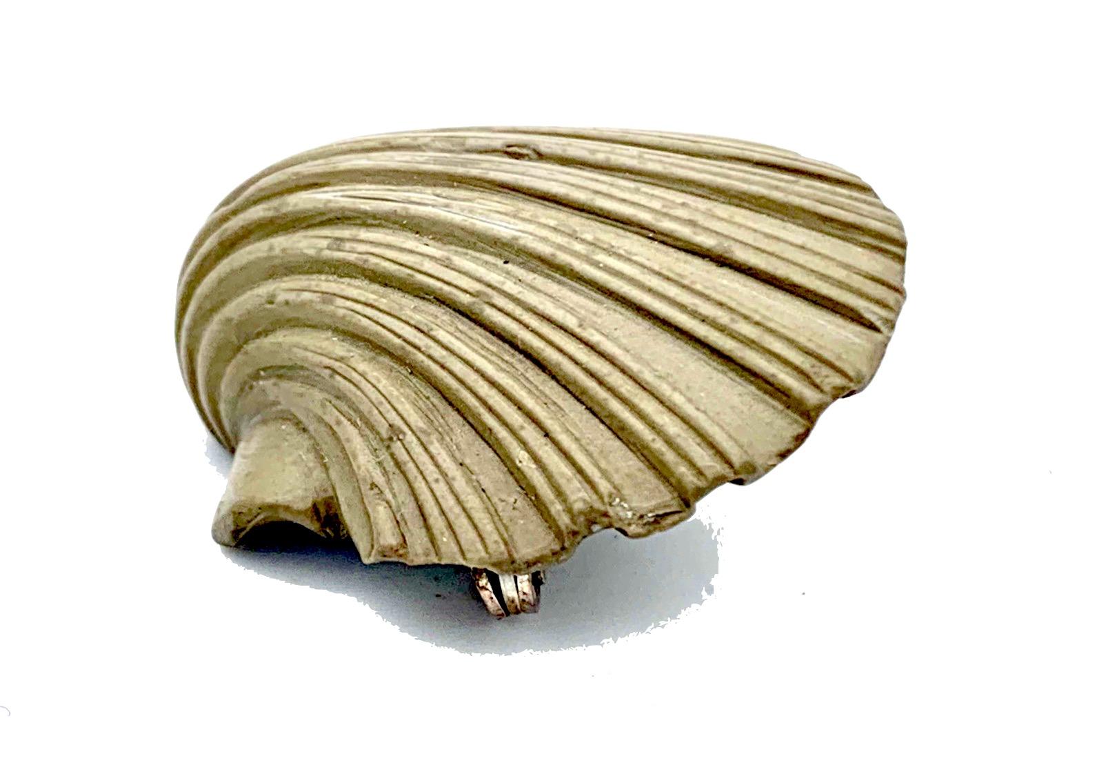Women's or Men's Antique Shell Scallop Lava Stone Vesuv Grand Tour Souvenir St.James Pilgrimage For Sale