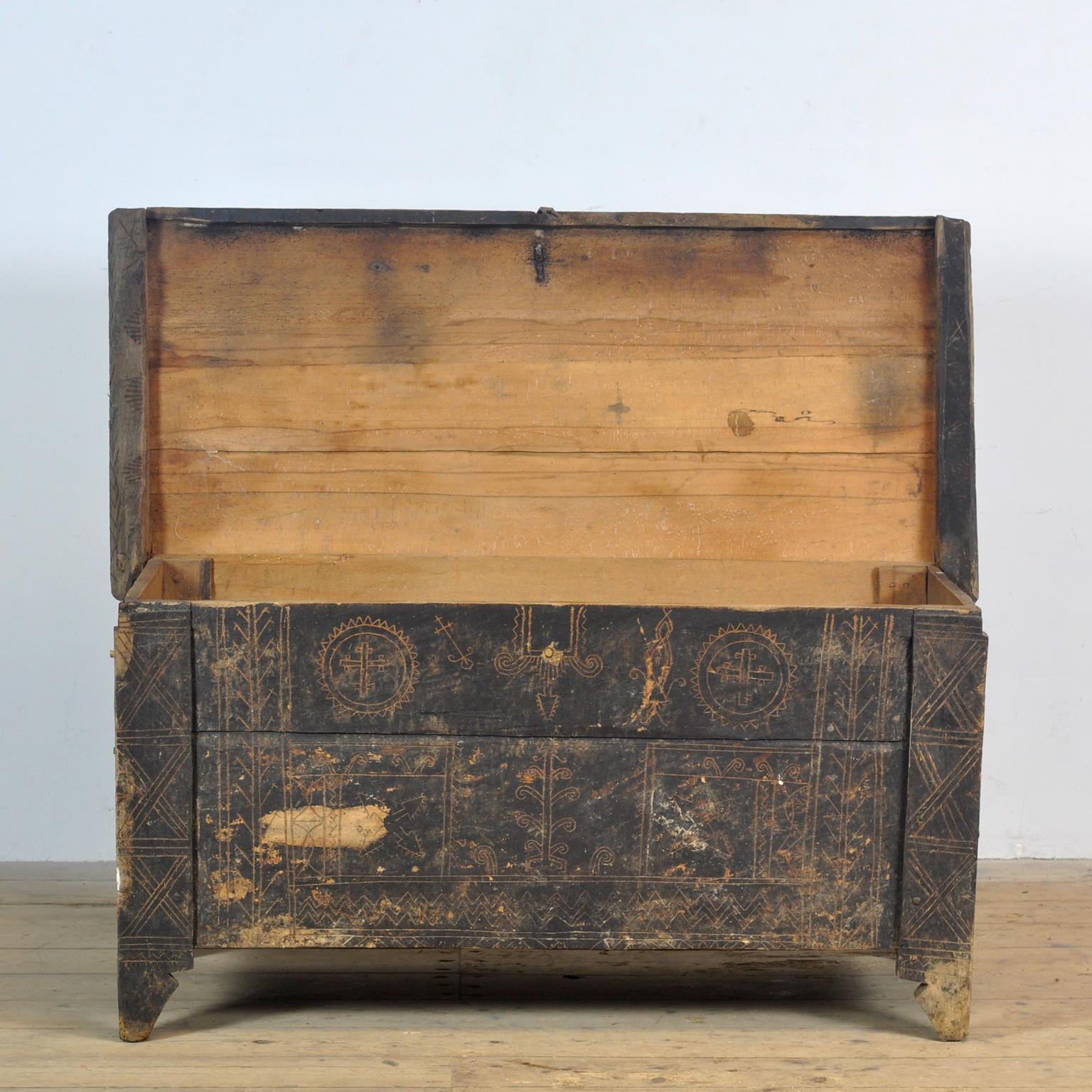 Romanian Antique shepherd’s chest, 1820s For Sale