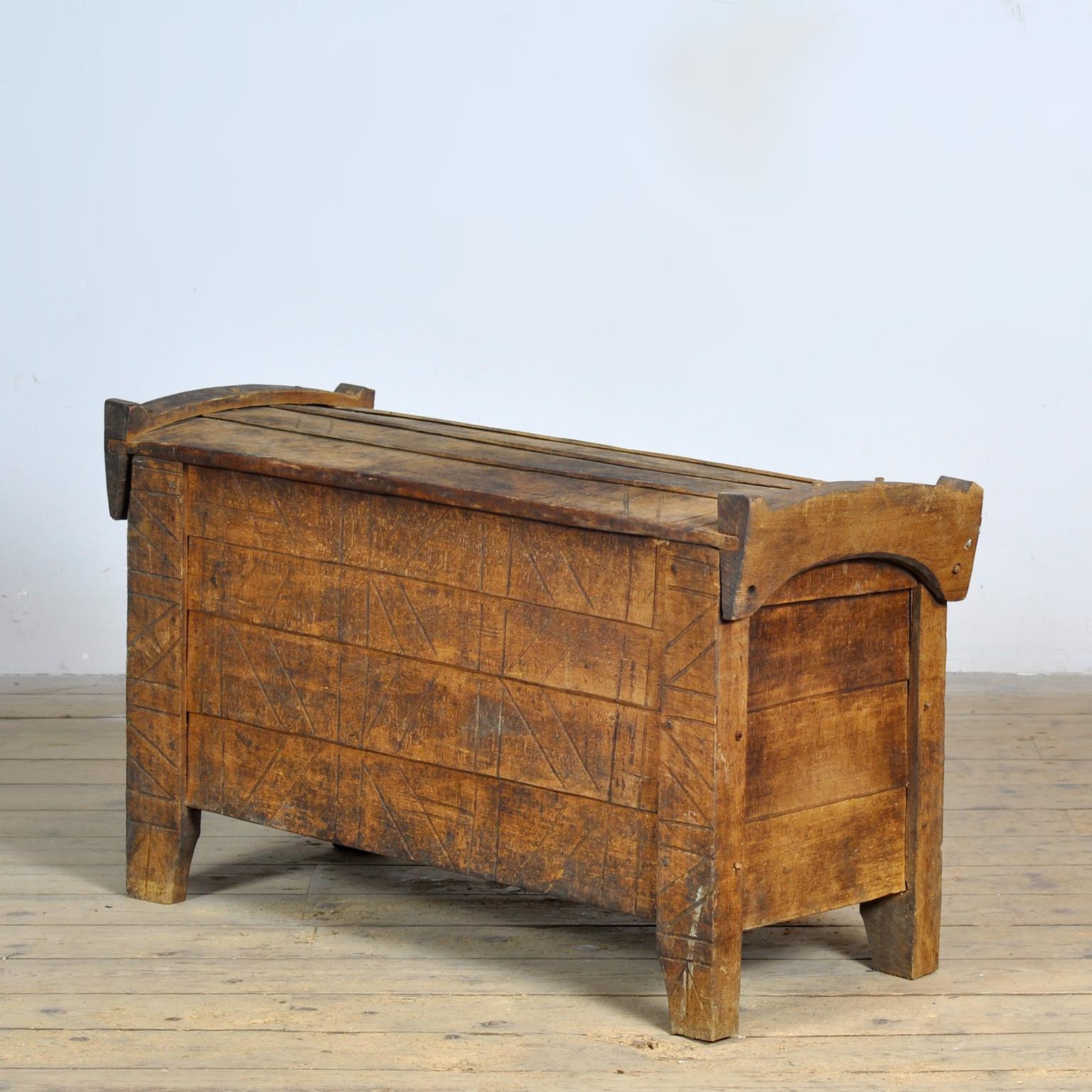 Artisanat coffre de berger ancien, années 1850 en vente