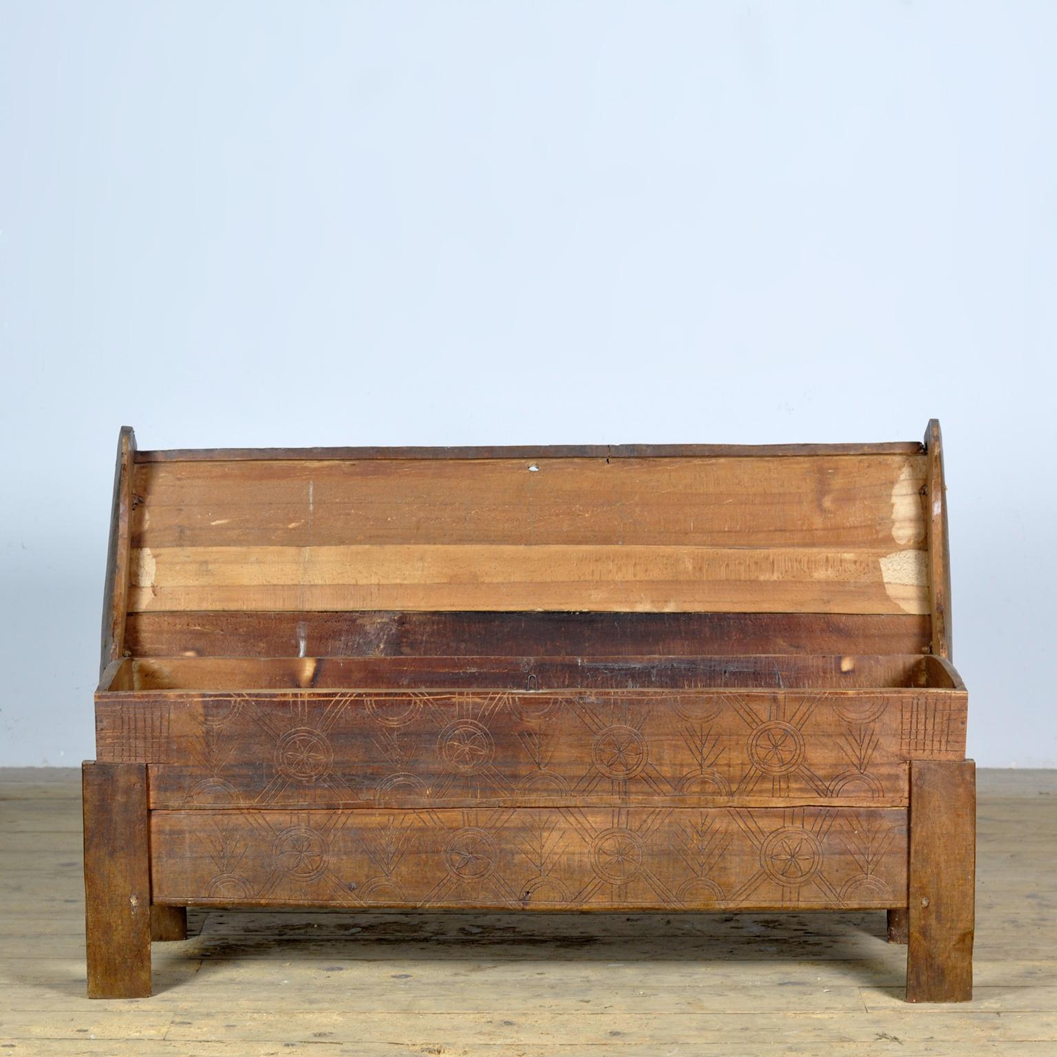 Romanian Antique shepherd’s chest, 1850s