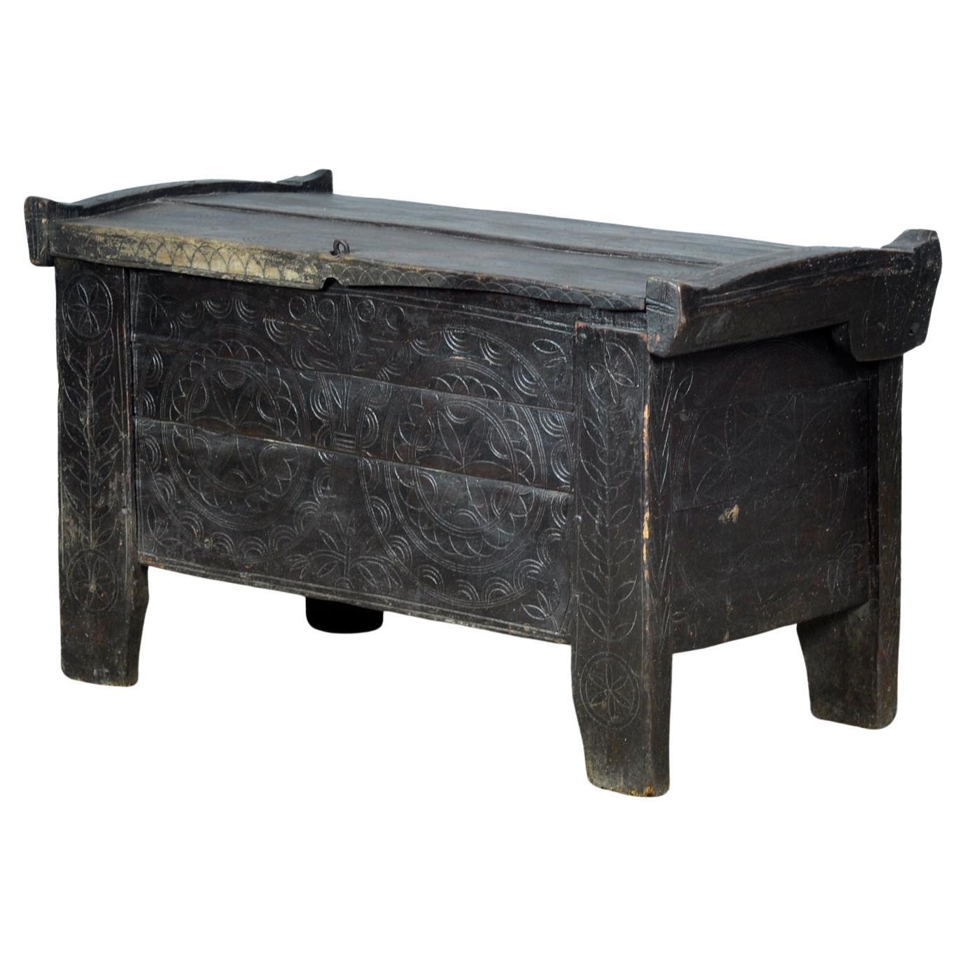 Antique shepherd’s chest, 1850s
