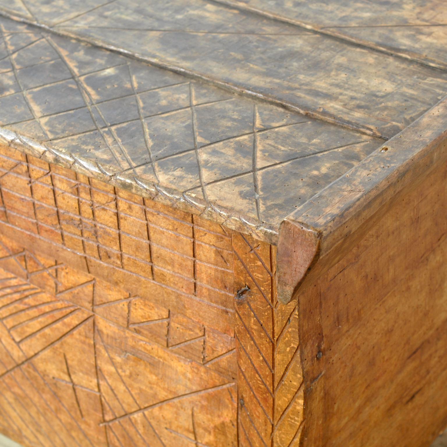 Antique Shepherd’s Chest, 1880s 1