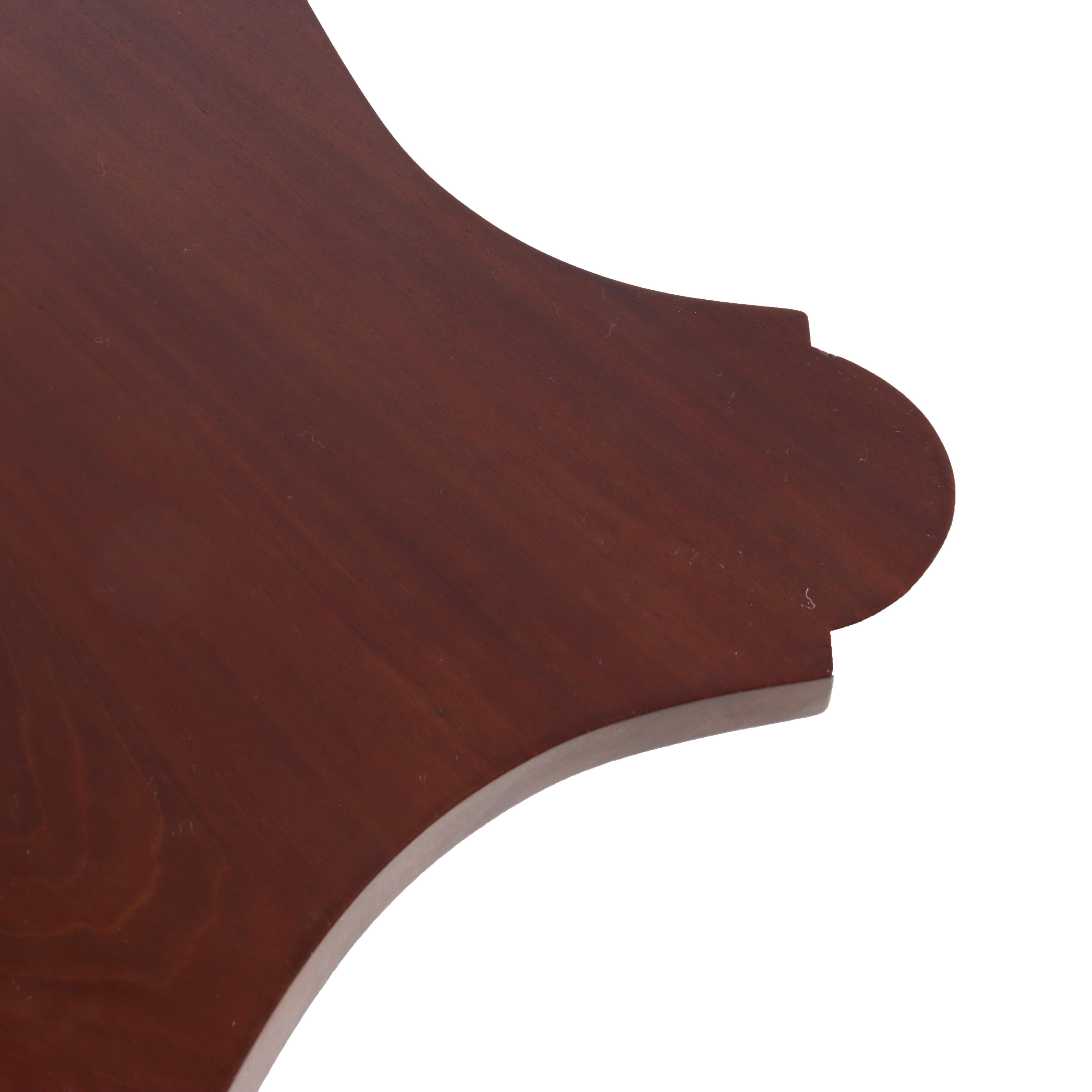 Antique Sheraton Federal Acanthus Carved Mahogany Serpentine Game Table C1830 For Sale 4