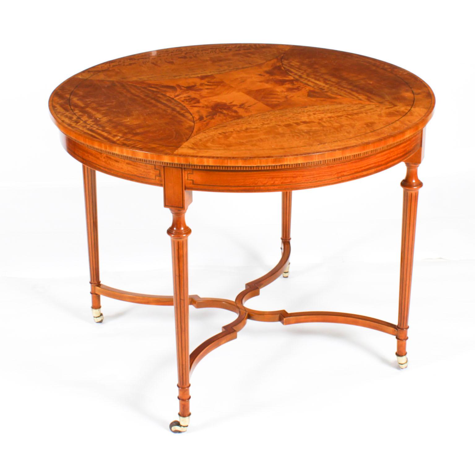 Ancienne table d'appoint en bois de citronnier de style Sheraton Revival, vers 1900 en vente 5