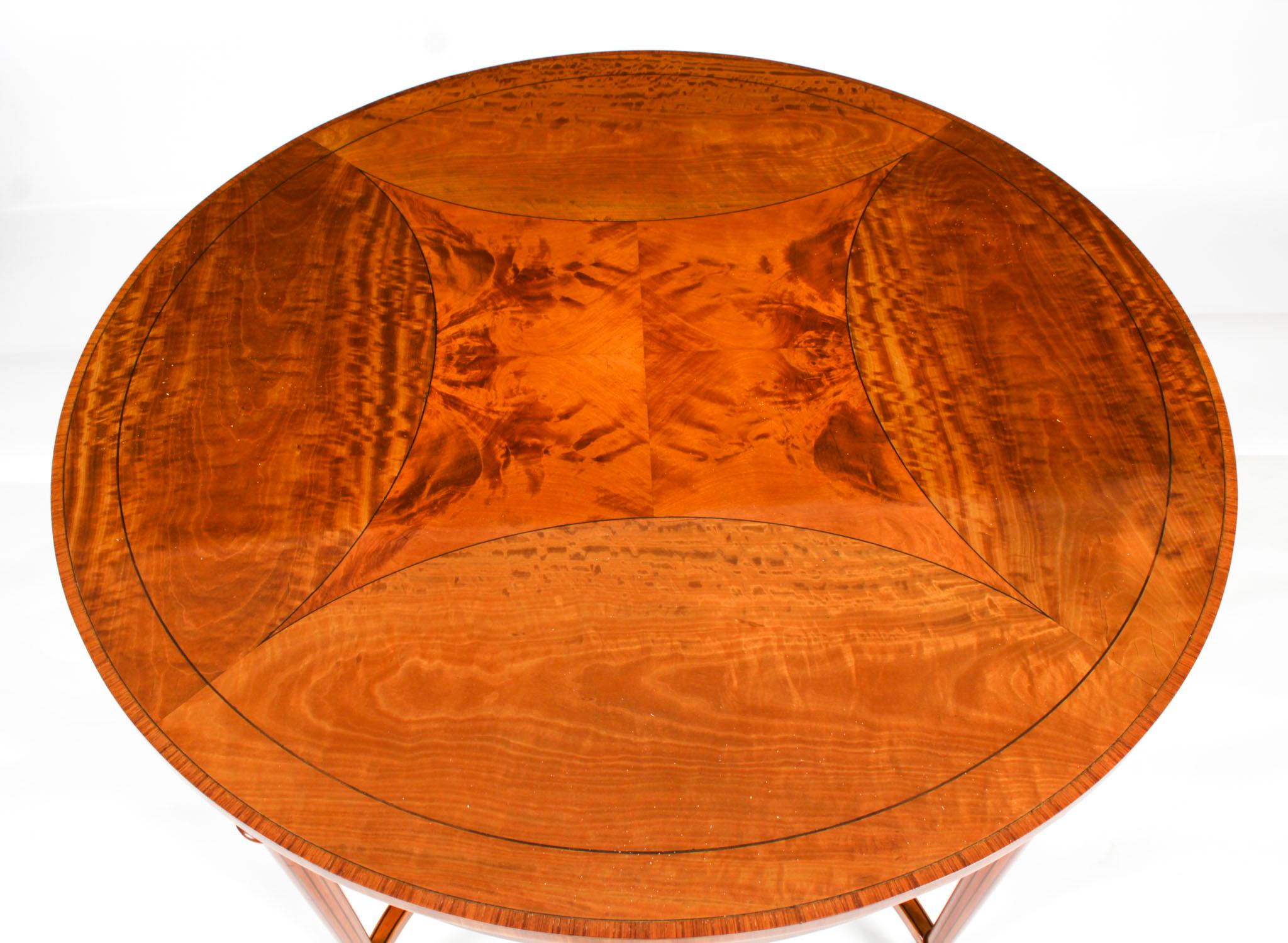 Ancienne table d'appoint en bois de citronnier de style Sheraton Revival, vers 1900 Bon état - En vente à London, GB