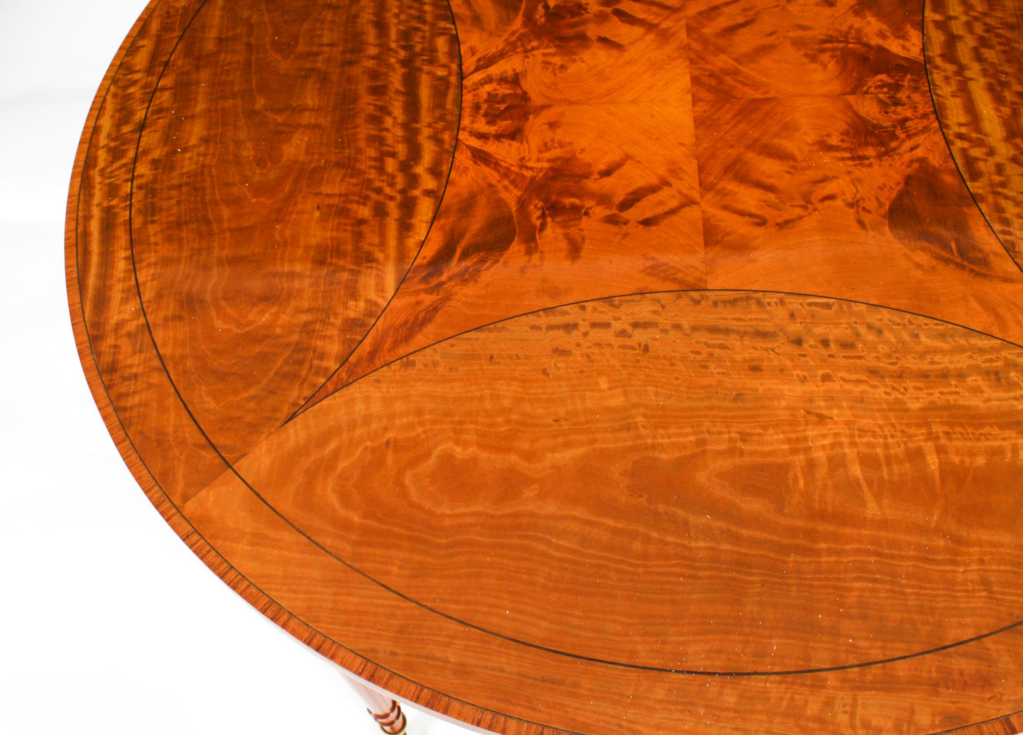 Citronnier Ancienne table d'appoint en bois de citronnier de style Sheraton Revival, vers 1900 en vente