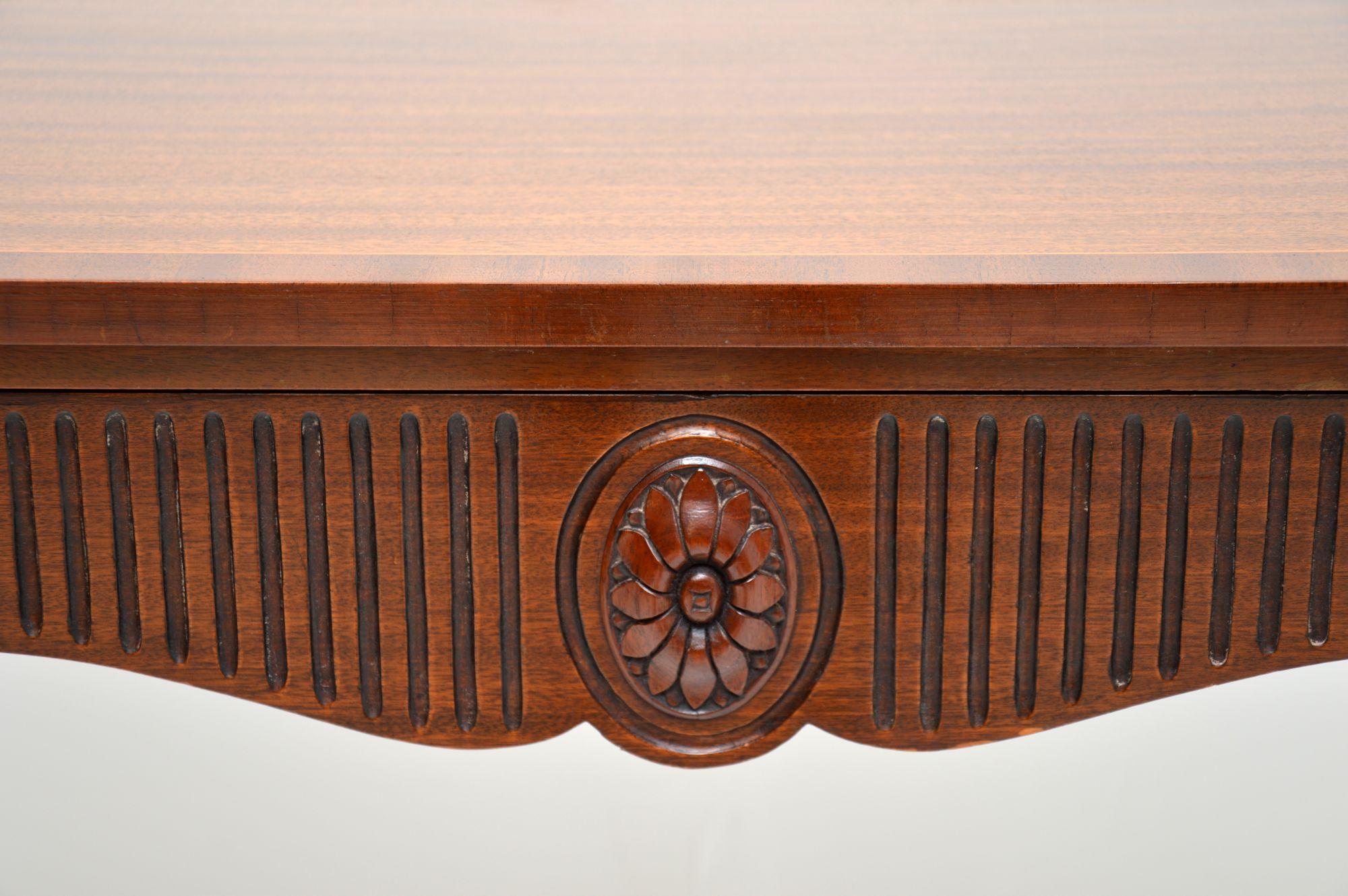 Wood Antique Sheraton Style Console / Server Side Table