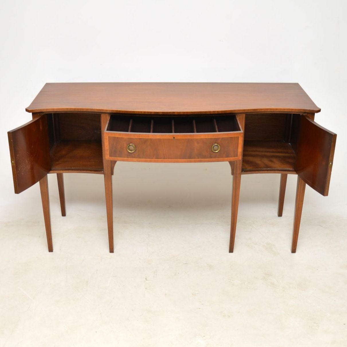 20th Century Antique Sheraton Style Inlaid Mahogany Sideboard