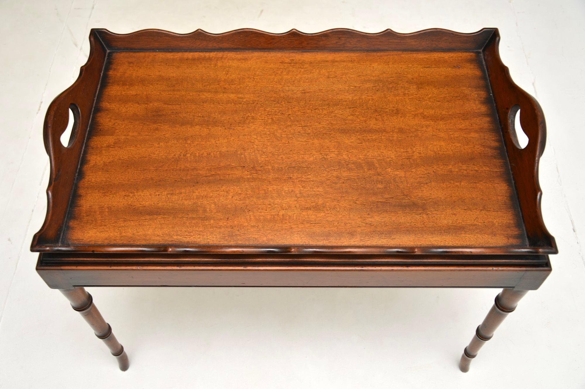 Antique Sheraton Style Tray Top Coffee Table For Sale 1