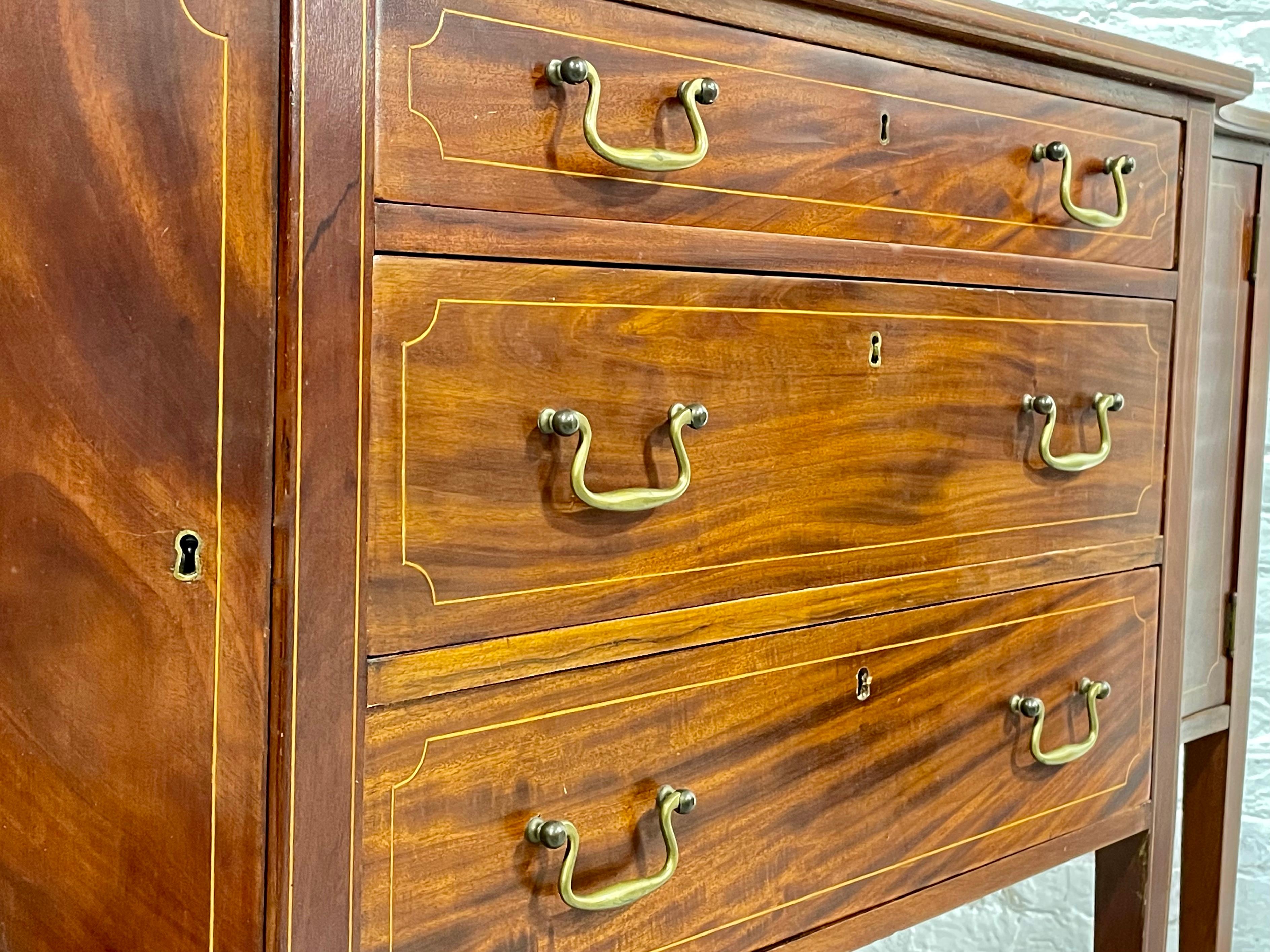 Antique SHERATON styled Mahogany SIDEBOARD / Server, c. 1910’s For Sale 5